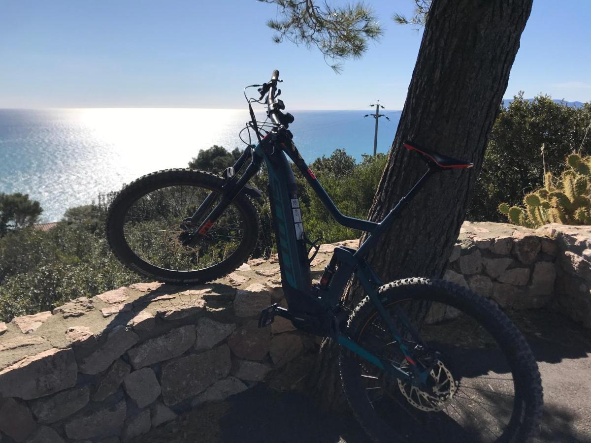 Bike&Boat Argentario Hotel Porto Santo Stefano  Exterior foto